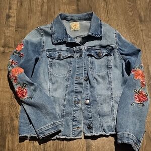 VINTAGE Ruff Hewn Jean Jacket Embroidered Floral Accents Retro Xlarge Frayed